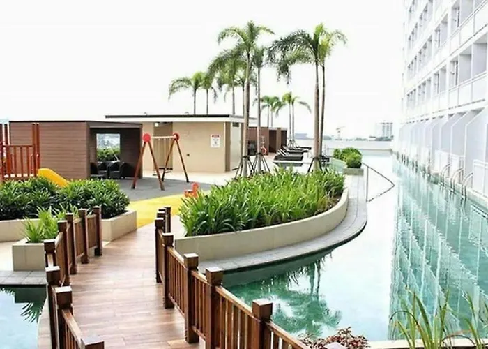 Breeze Residences - 1br Unit With Balcony -top Floor